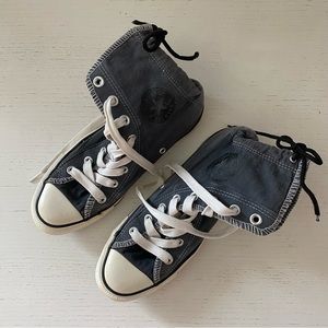 Converse high tops size 6